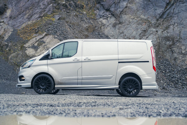 Ford Transit Custom & Milwaukee Toolkit + Over 500 Instants - Image 3
