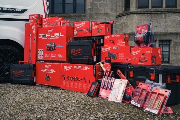 2020 Ford Transit Custom & Milwaukee Toolkit + 100's of Instants - Image 9